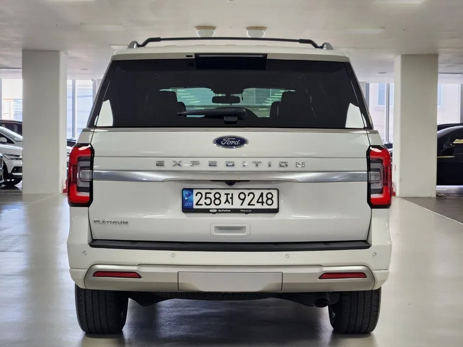 Ford Expedition 2023 из KR, фото 6