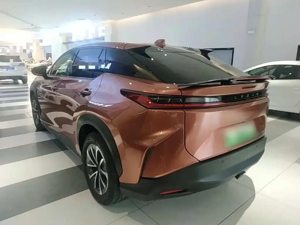 Lexus RZ 2023 из CN, фото 8