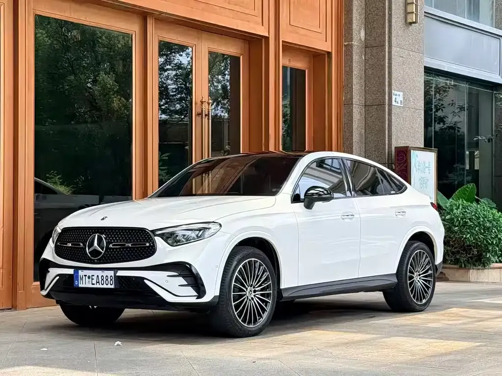 Mercedes-Benz GLC Coupe — фото 1