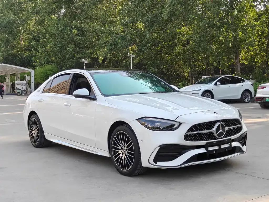Mercedes-Benz C-Class — фото 10