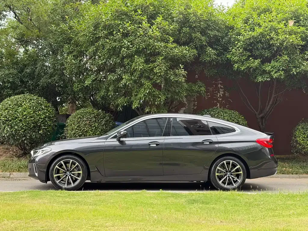 BMW 6 Series GT 2021 из CN, фото 10