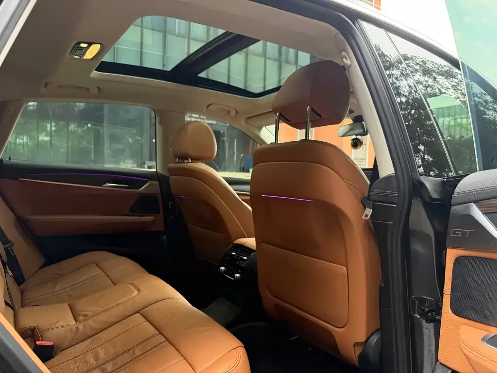 BMW 6 Series GT 2021 из CN, фото 8