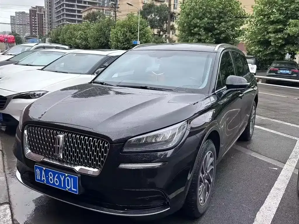 Lincoln Corsair — фото 1