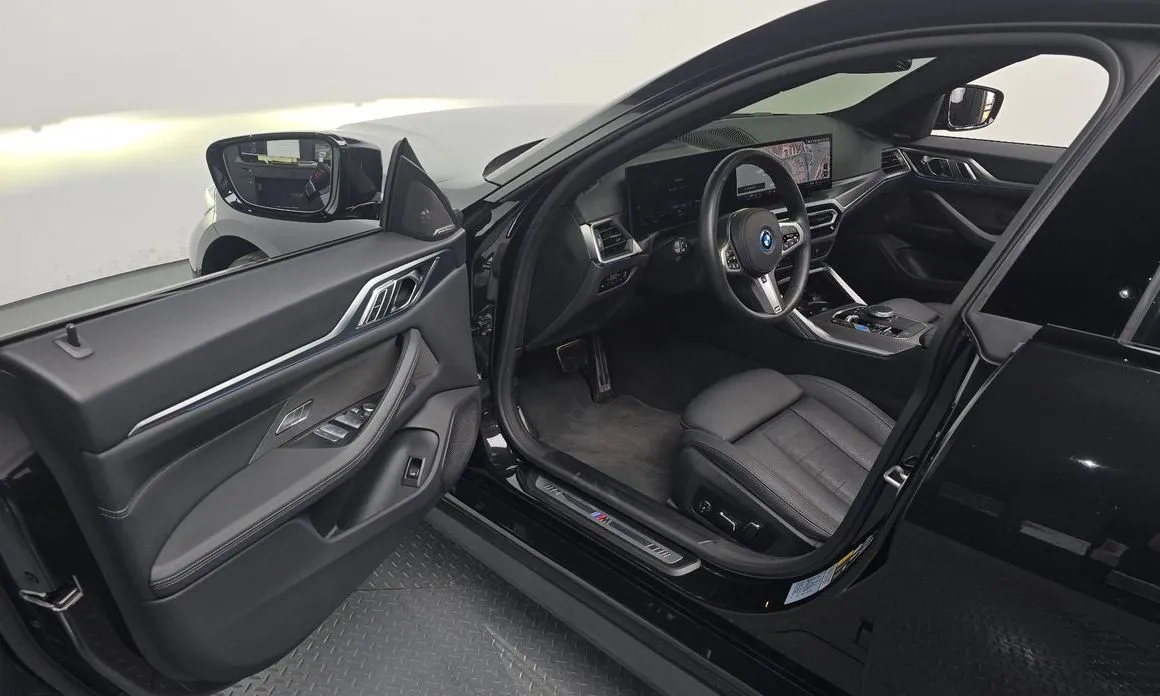 BMW i4 2024 из KR, фото 5