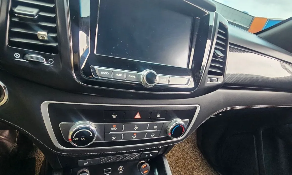 KG Mobility (Ssangyong) Rexton — фото 10