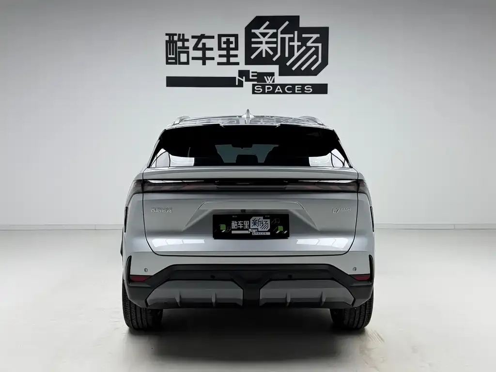 Geely Galaxy L7 — фото 9