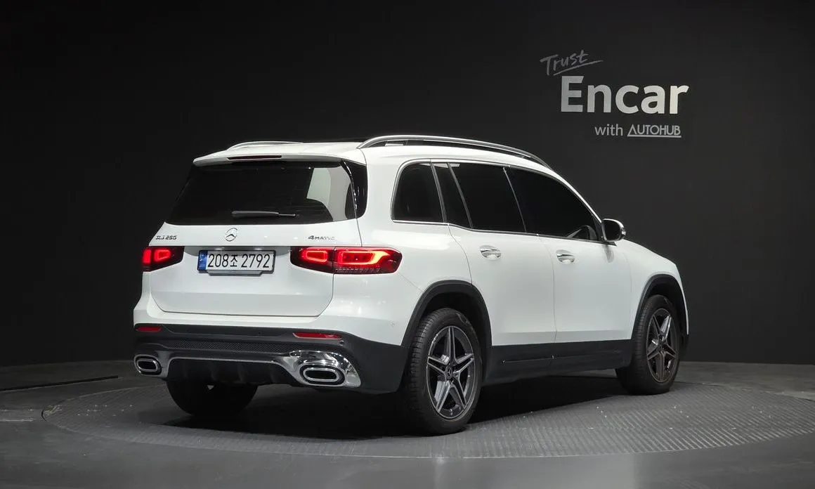 Mercedes-Benz GLB-Class — фото 2