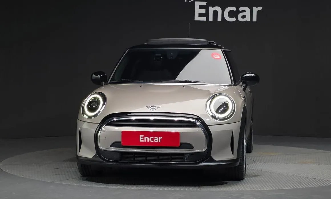 Mini Cooper 2022 из KR, фото 2