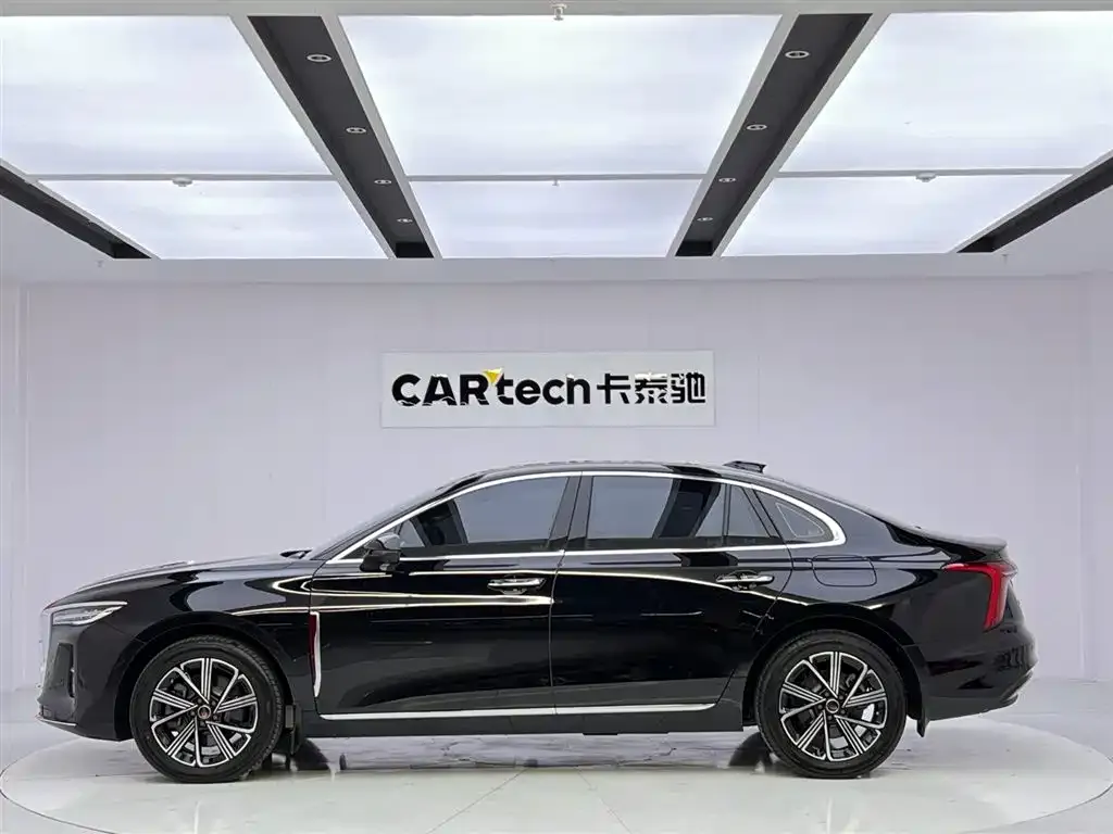 Hongqi H5 PHEV 2025 из CN, фото 9