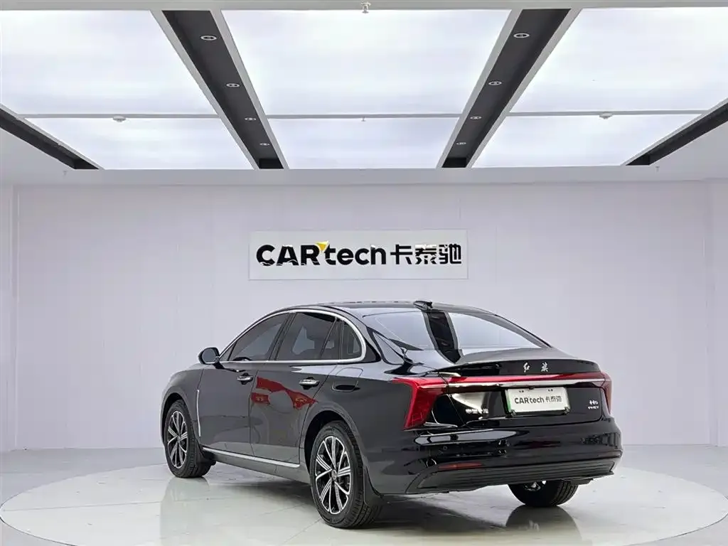 Hongqi H5 PHEV 2025 из CN, фото 7