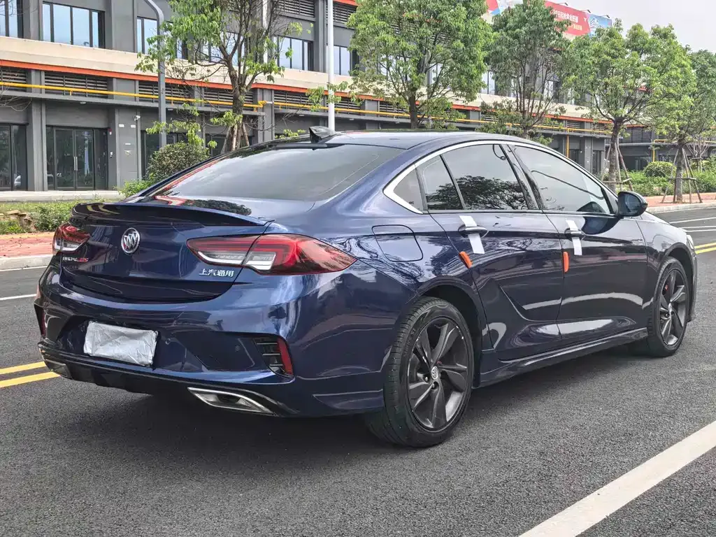 Buick Regal — фото 7