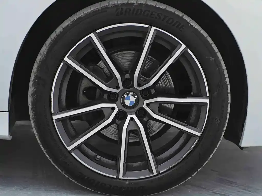 BMW 3 Series — фото 9