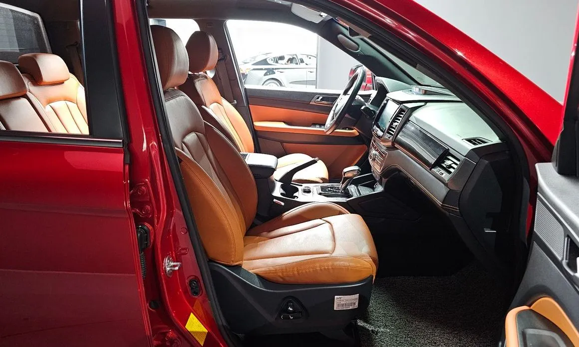 KG Mobility (Ssangyong) Rexton — фото 4