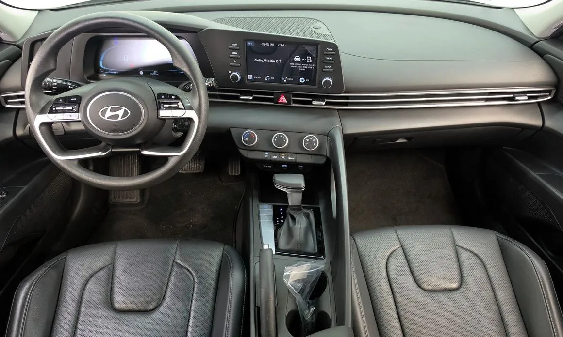 Hyundai AVANTE — фото 6