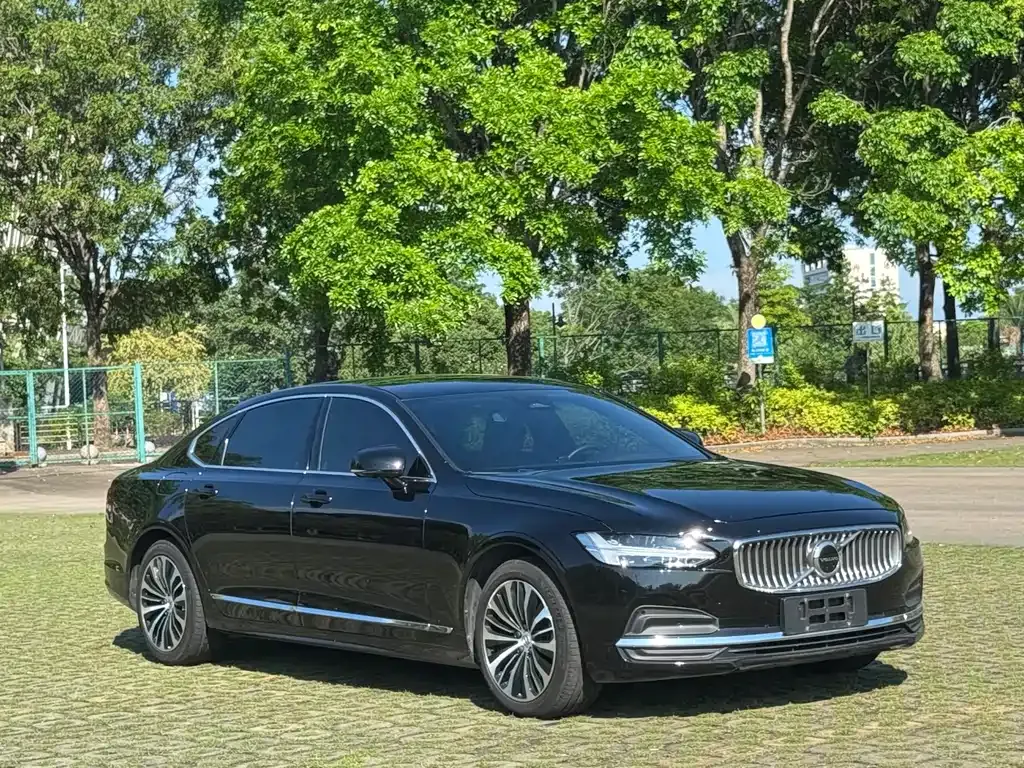 Volvo S90 — фото 5