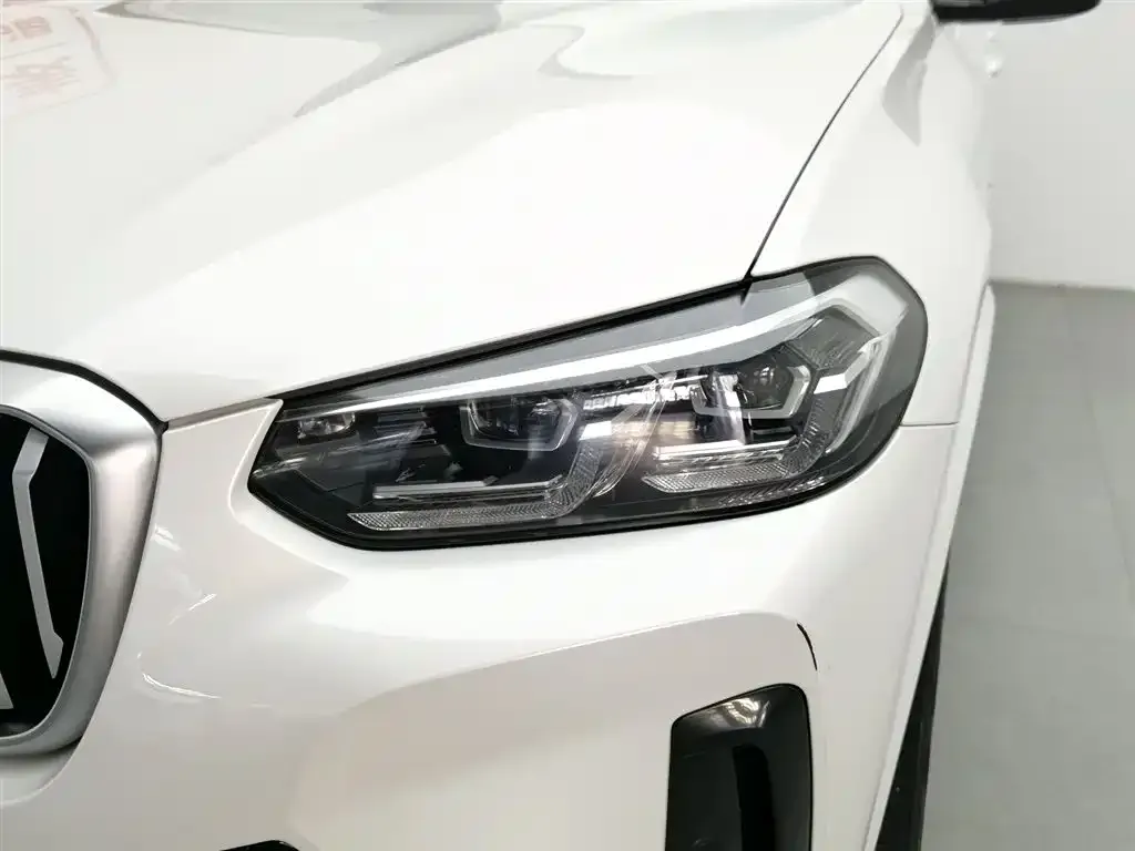 BMW X3 — фото 10
