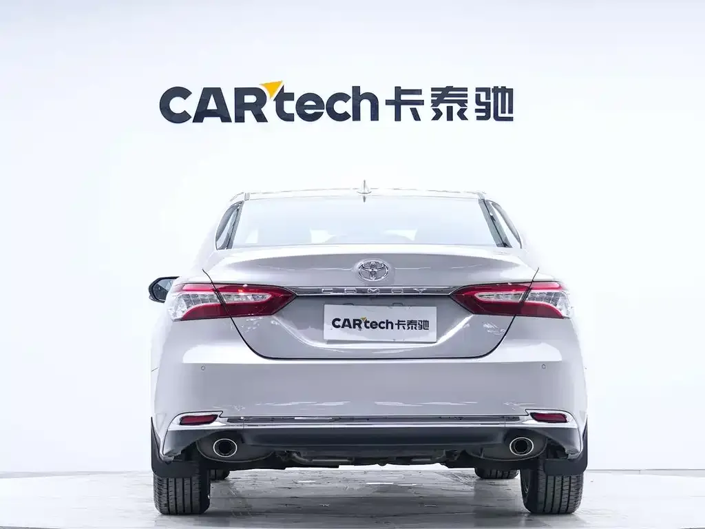 Toyota Camry 2024 из CN, фото 3