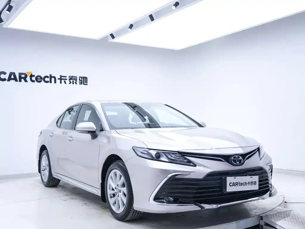 Toyota Camry 2024 из CN, фото 5