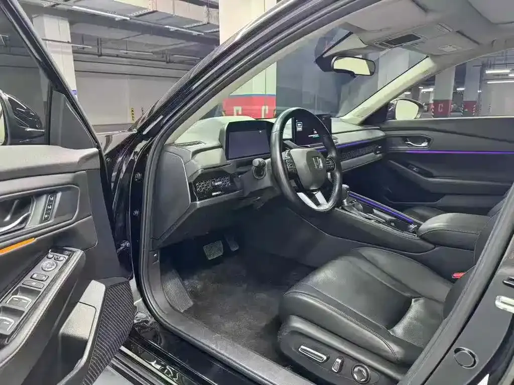 Honda Accord 2024 из CN, фото 8