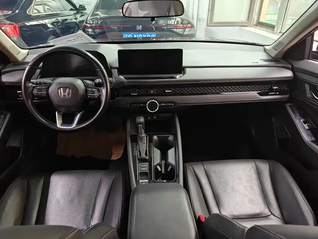 Honda Accord 2024 из CN, фото 5