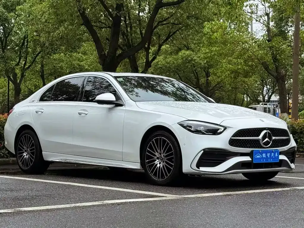 Mercedes-Benz C-Class — фото 10