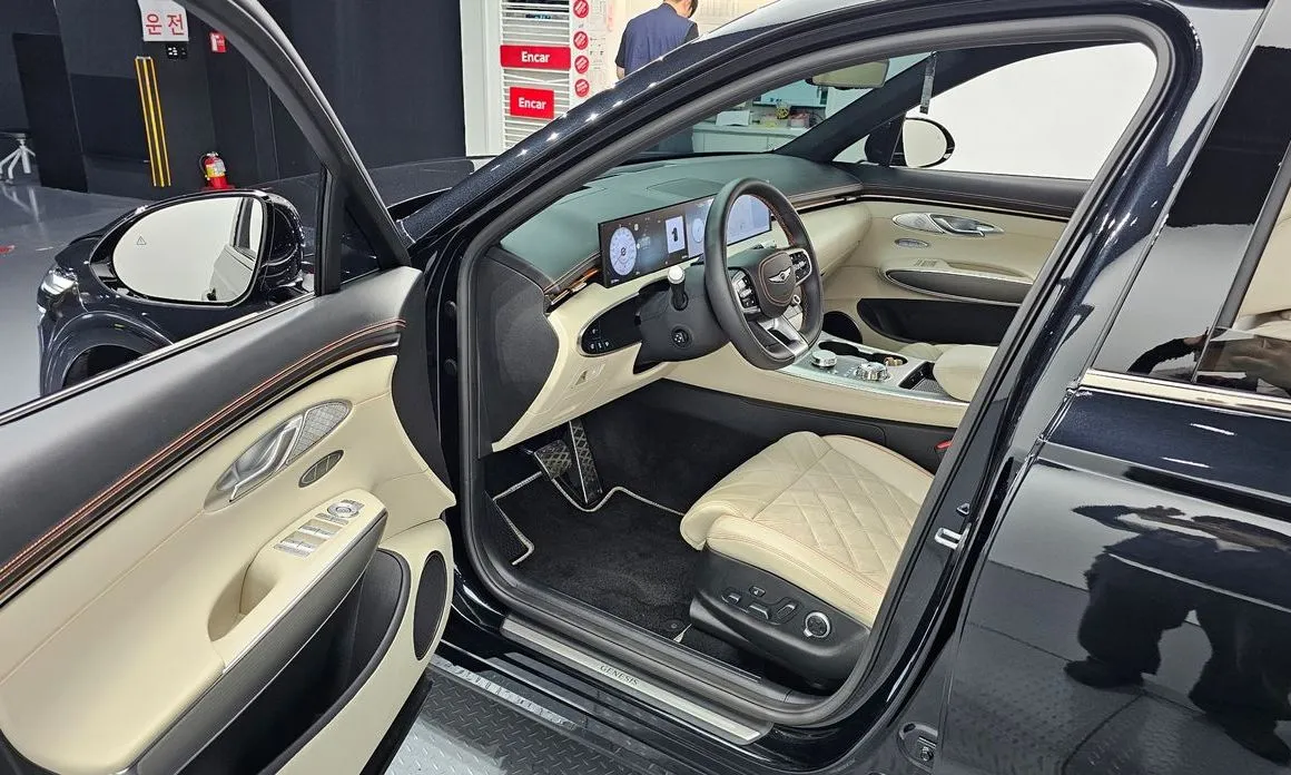 Genesis GV70 2025 из KR, фото 7