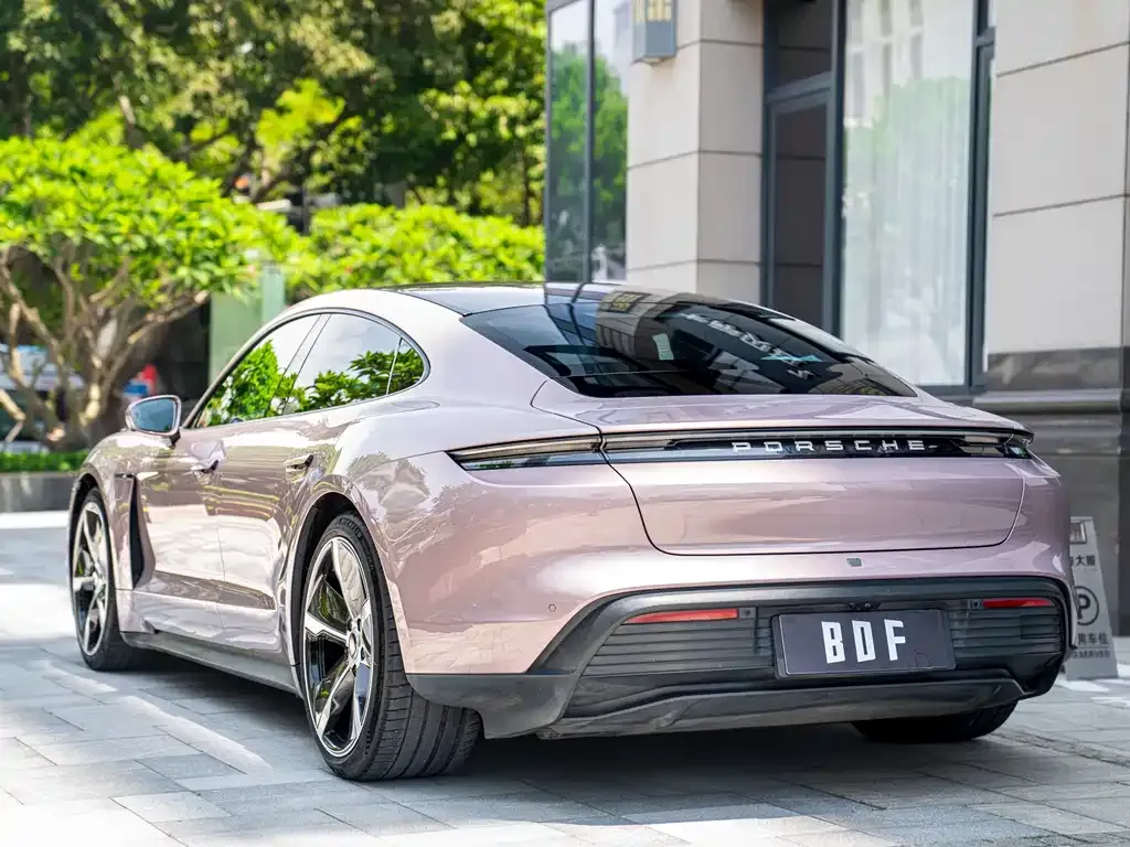 Porsche Taycan 2021 из CN, фото 6