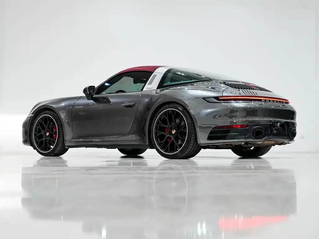 Porsche 911 2023 из CN, фото 2