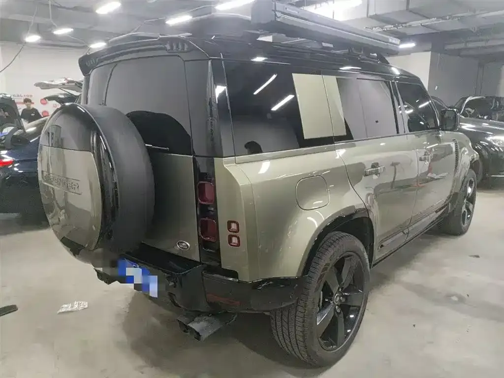 Land Rover Defender — фото 3
