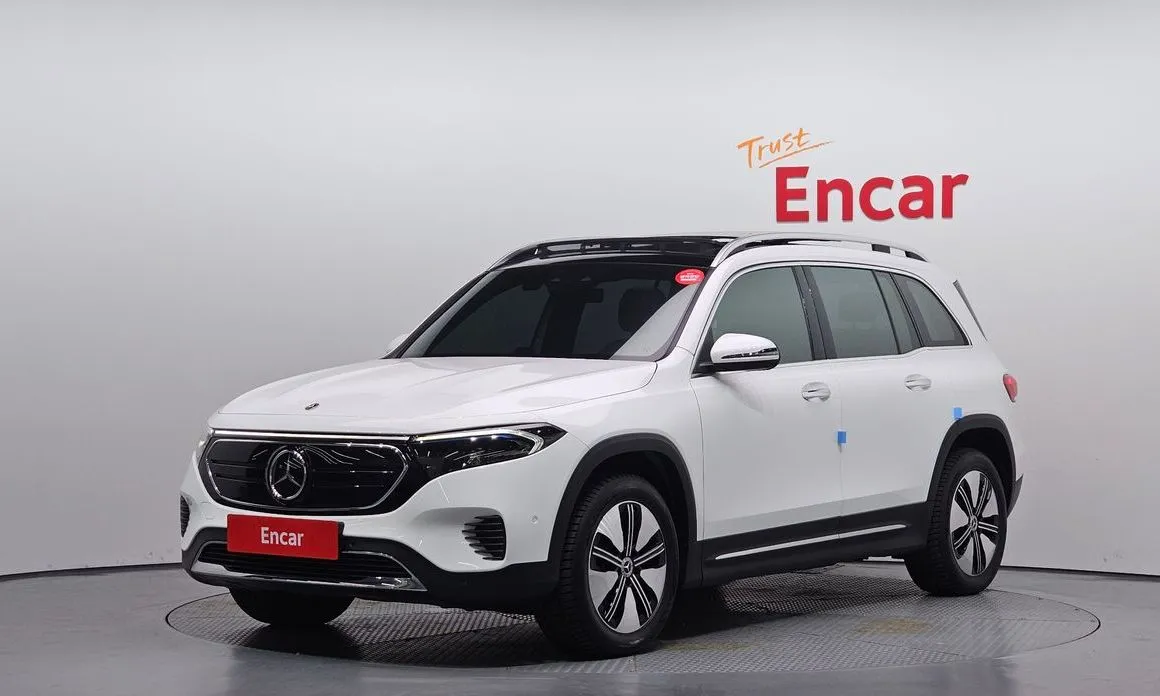 Mercedes-Benz EQB
