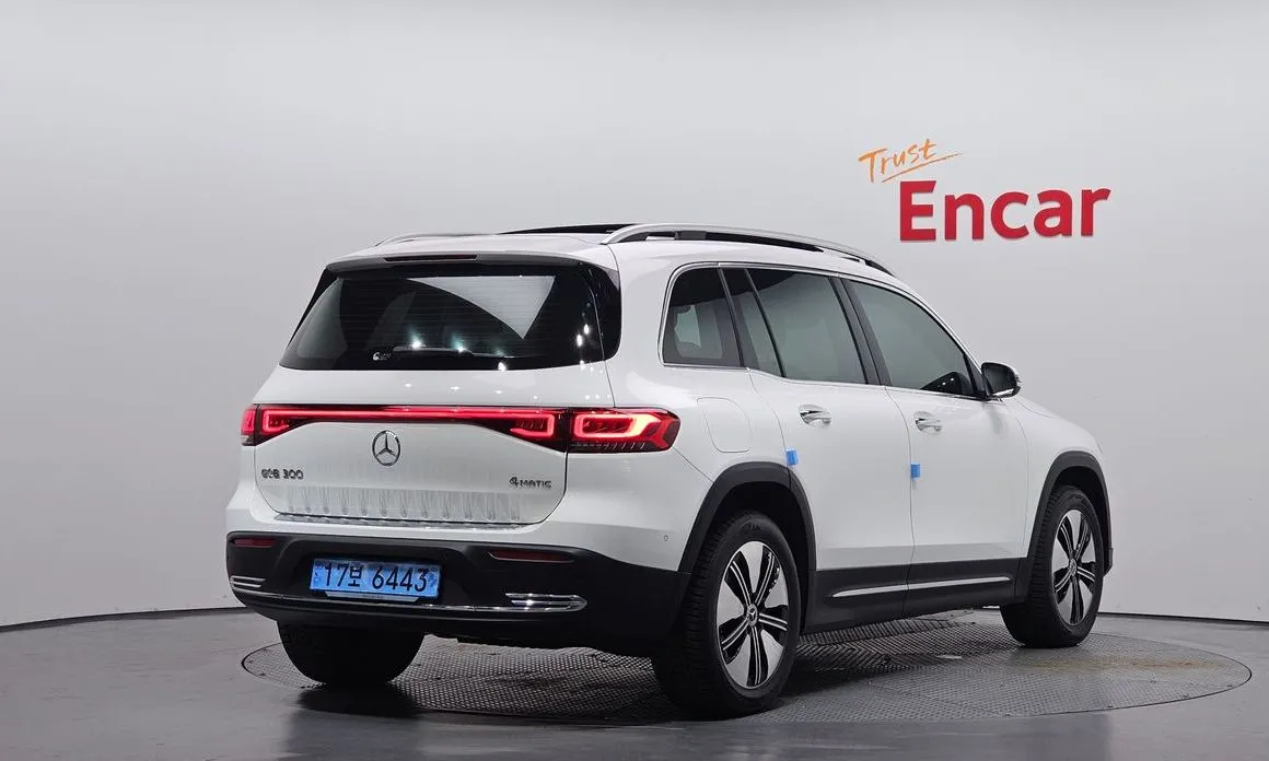 Mercedes-Benz EQB 2024 из KR, фото 3