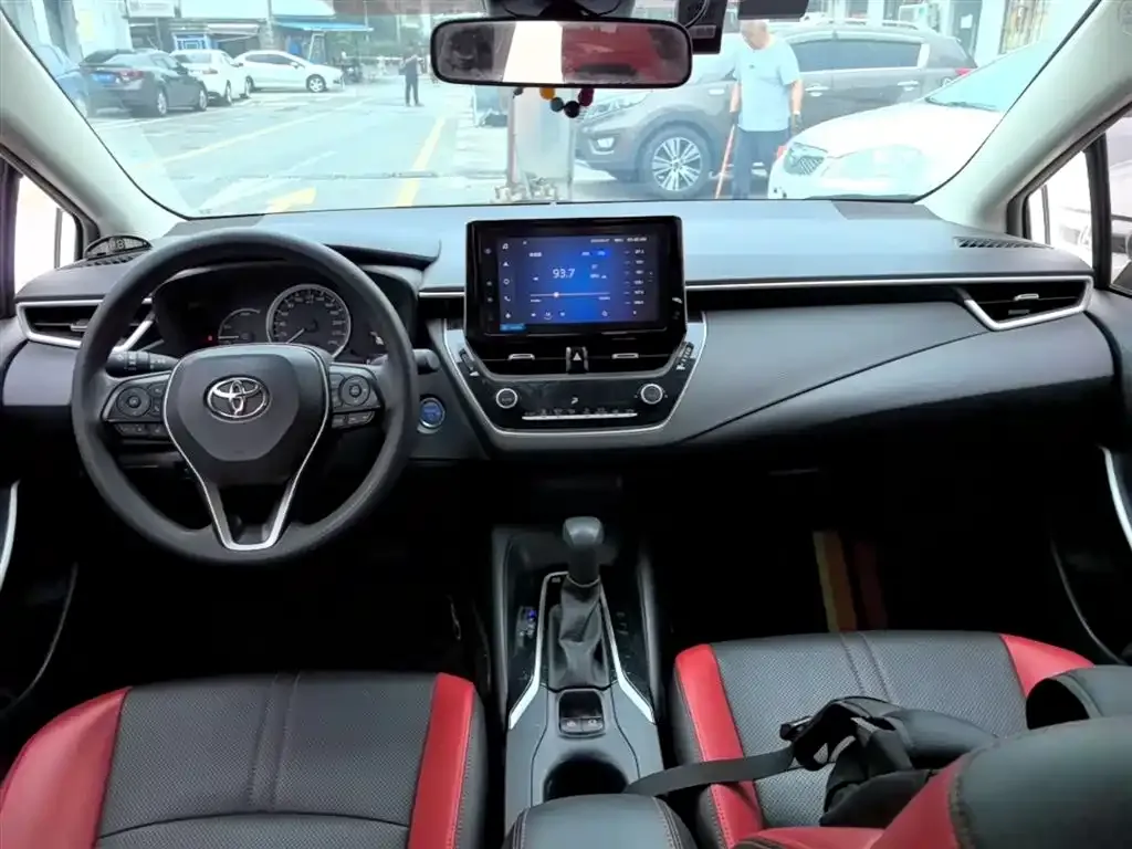 Toyota Corolla 2022 из CN, фото 7