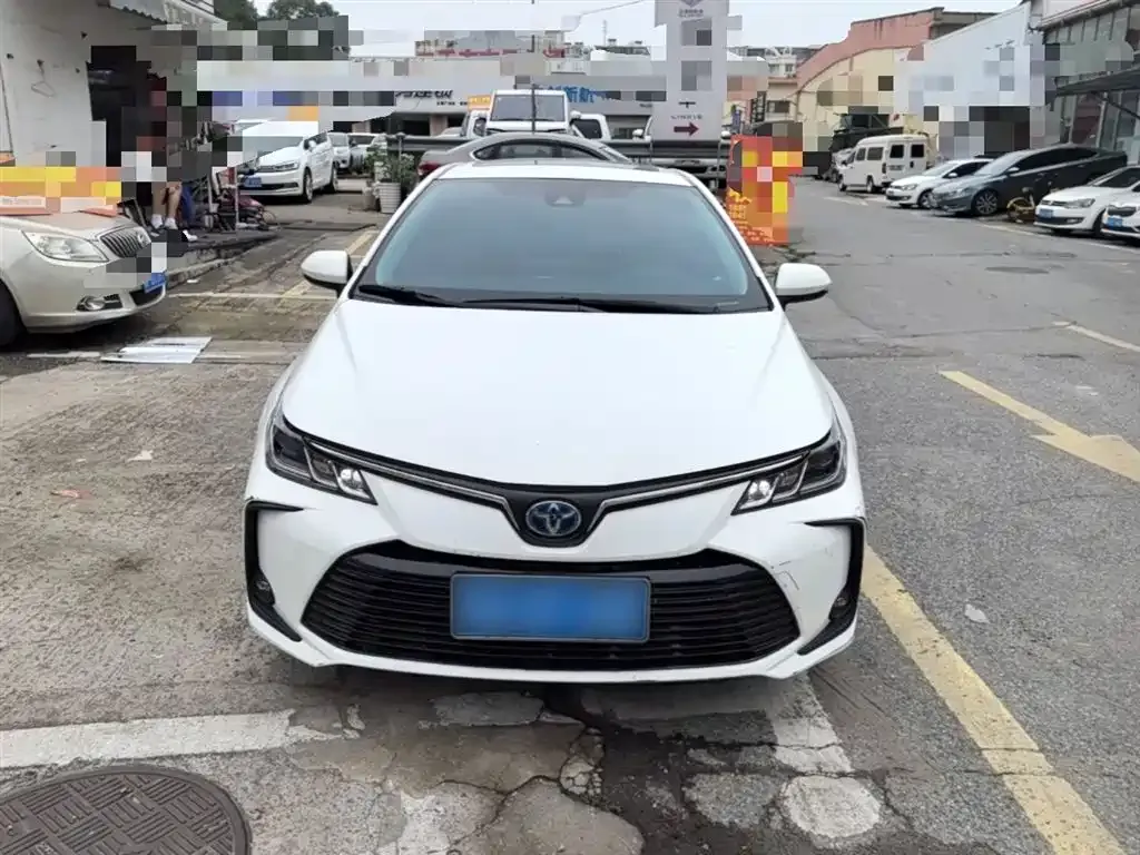 Toyota Corolla 2022 из CN, фото 3