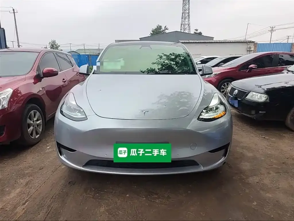 Tesla Model Y — фото 4