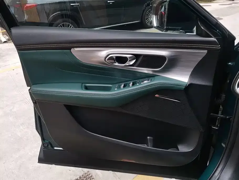 GAC Motor Trumpchi GS8 — фото 2