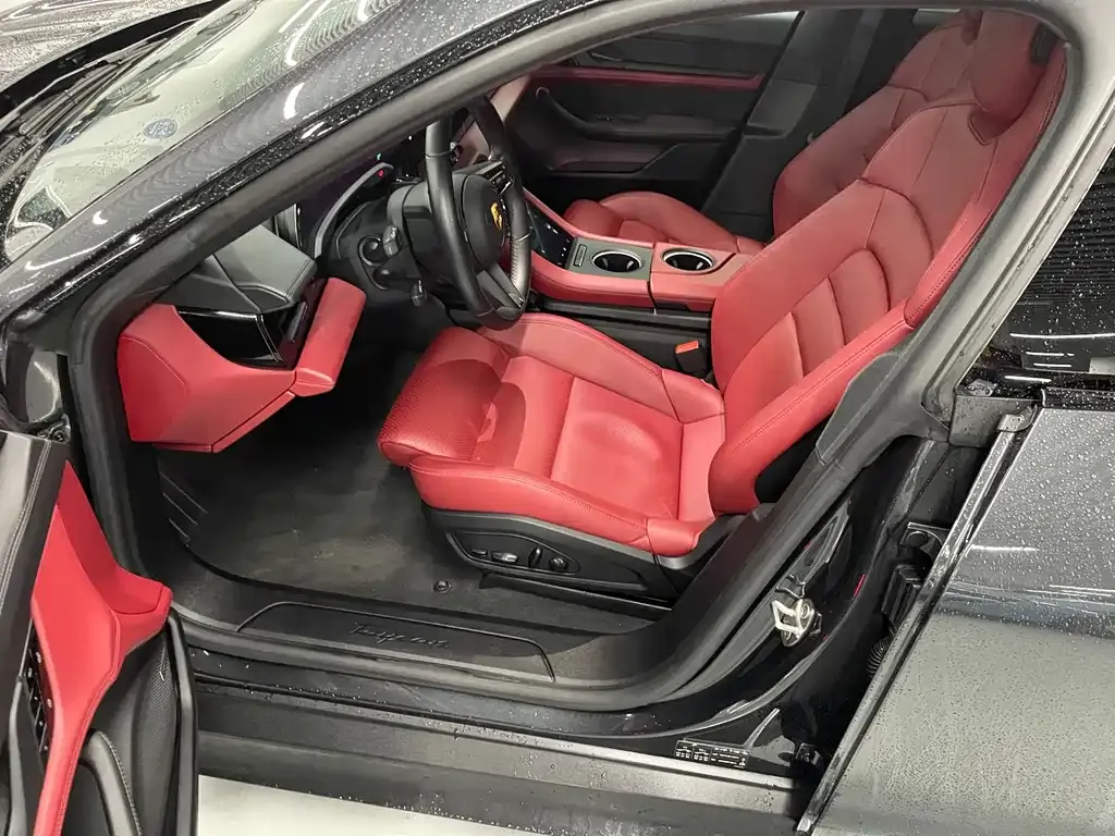 Porsche Taycan 2021 из CN, фото 10