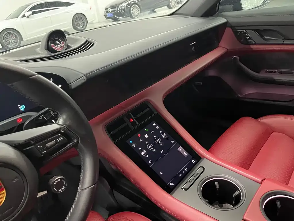 Porsche Taycan 2021 из CN, фото 9