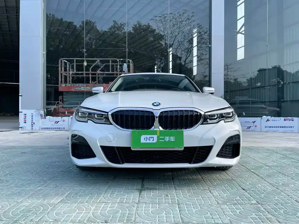 BMW 3 Series — фото 10