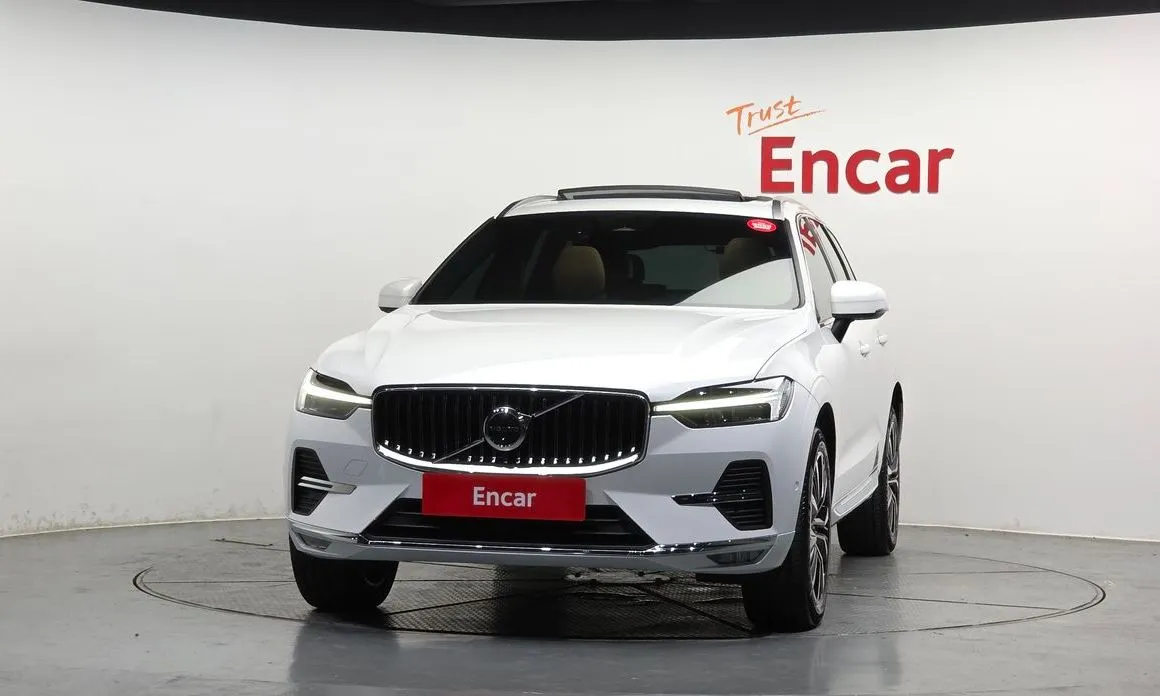 Volvo XC60 2023 из KR, фото 3