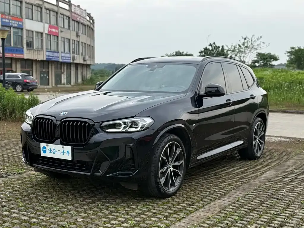 BMW X3 — фото 9
