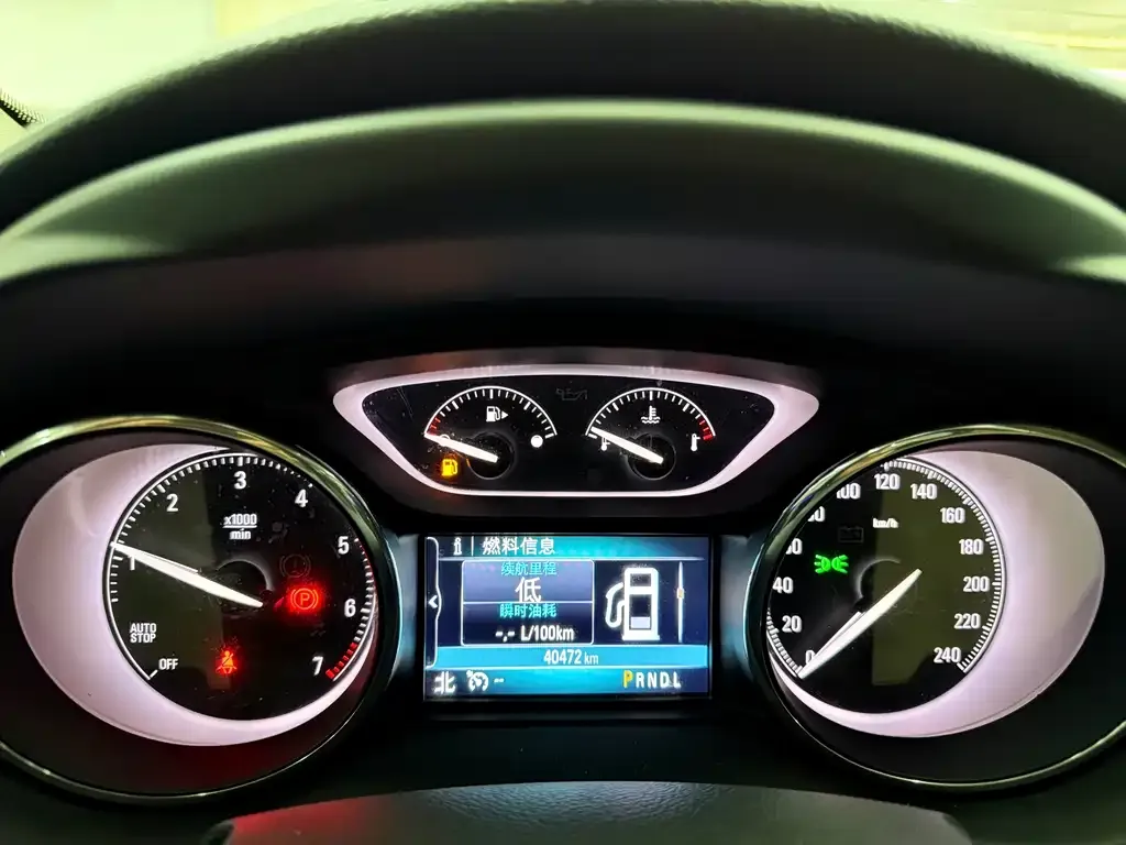 Buick Envision Plus — фото 5