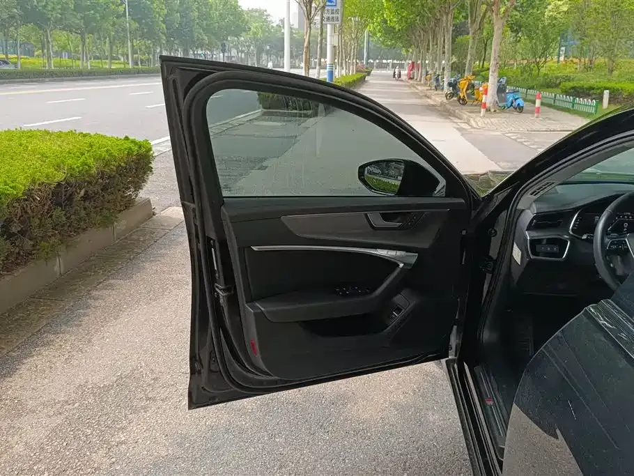 Audi A6 (Import) 2021 из CN, фото 6