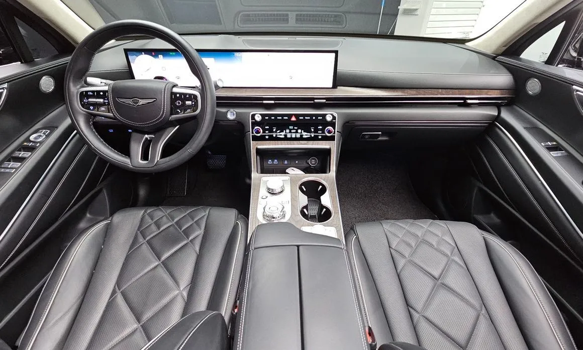 Genesis GV80 — фото 10