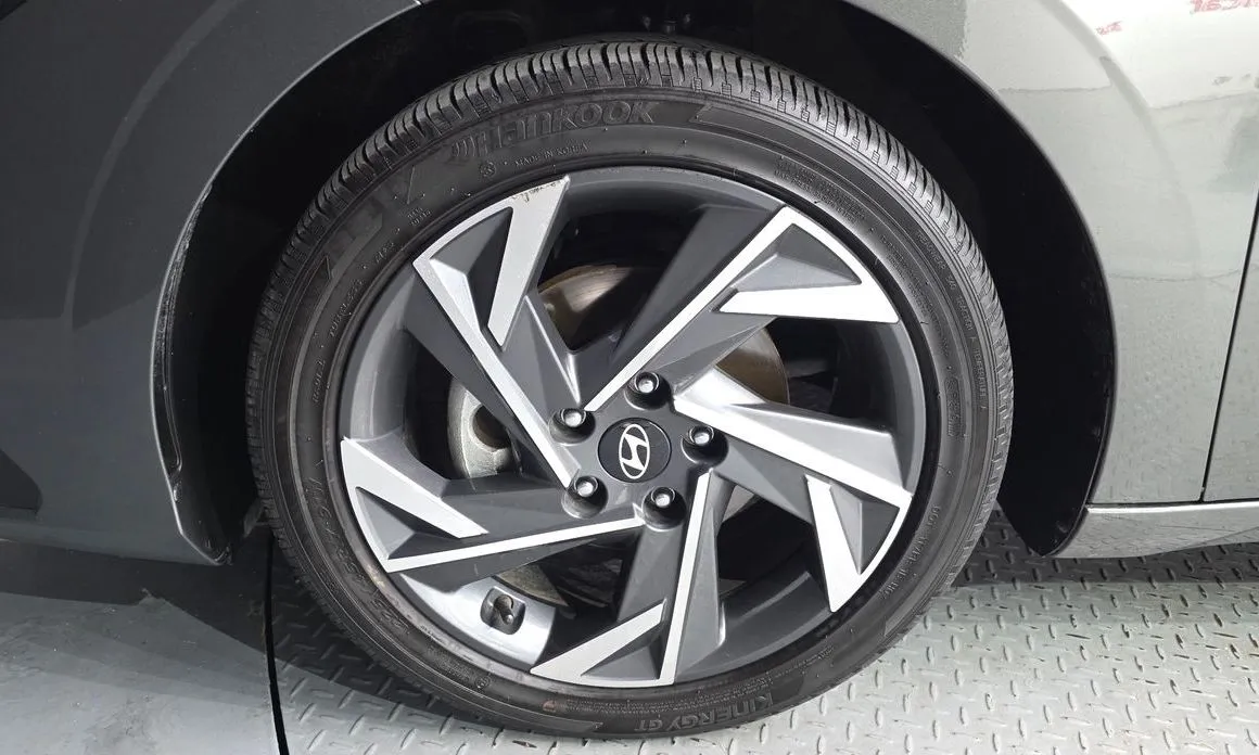 Hyundai AVANTE — фото 6