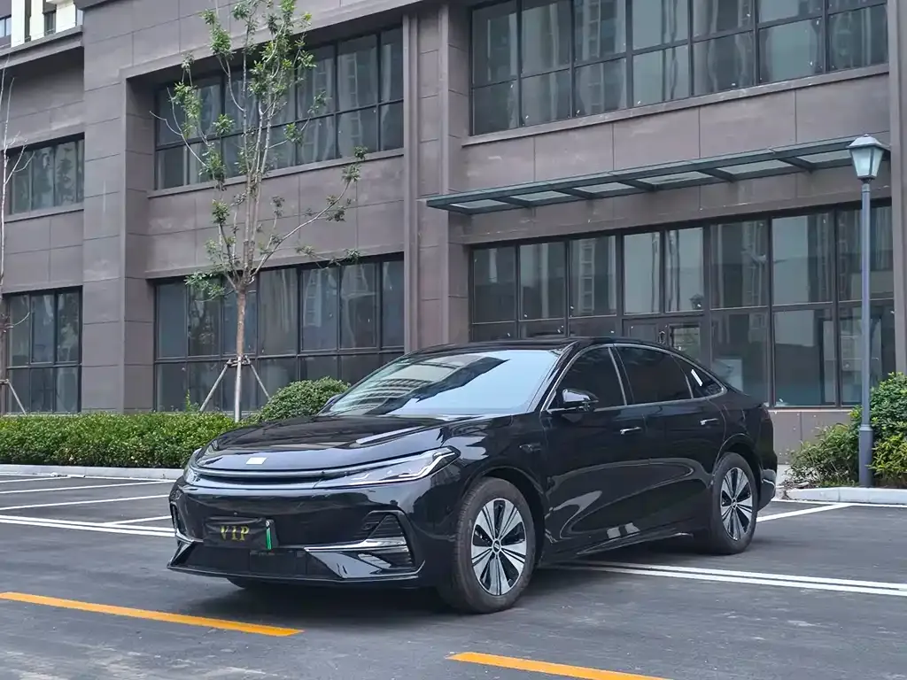 Geely 银河A7 EM