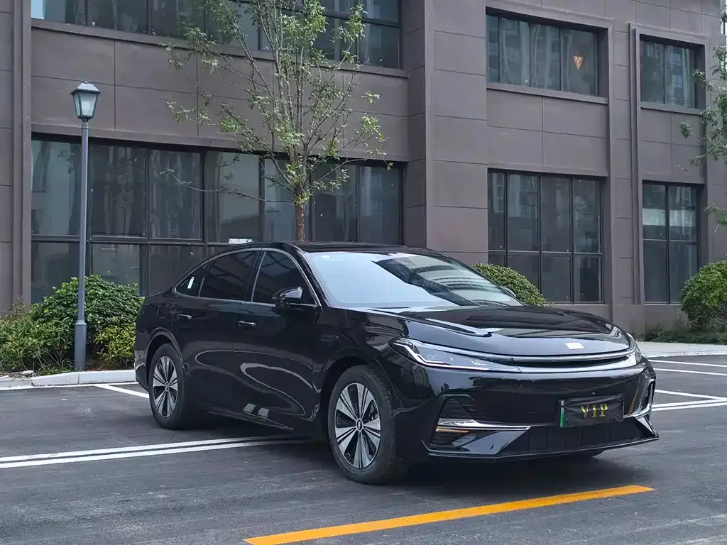 Geely 银河A7 EM 2026 из CN, фото 3