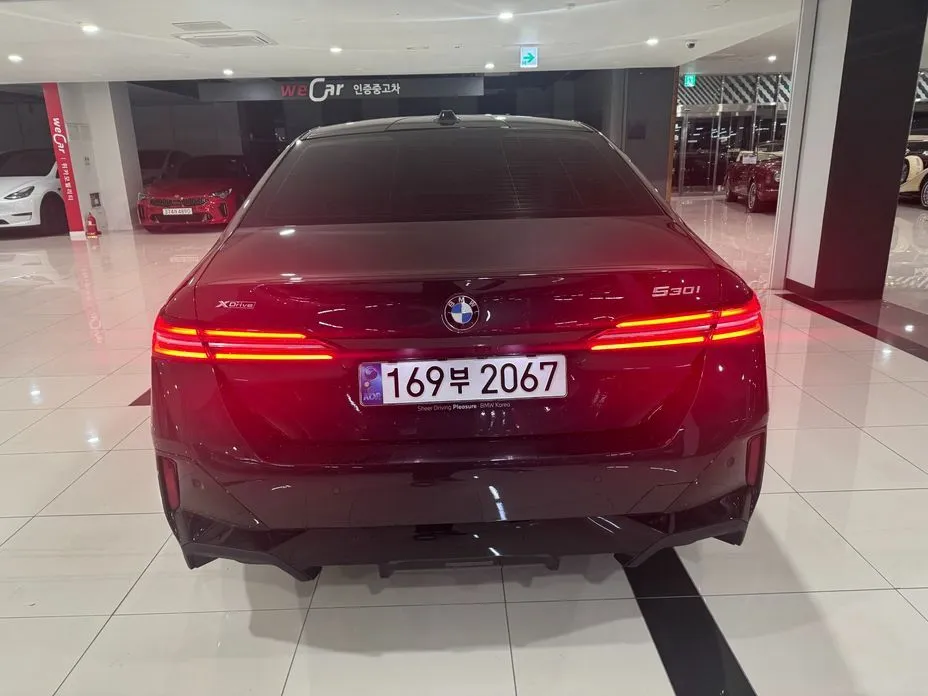 BMW 5-Series 2024 из KR, фото 4