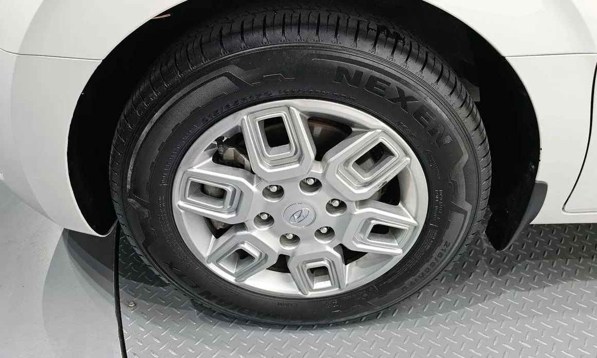 Hyundai Staria — фото 4