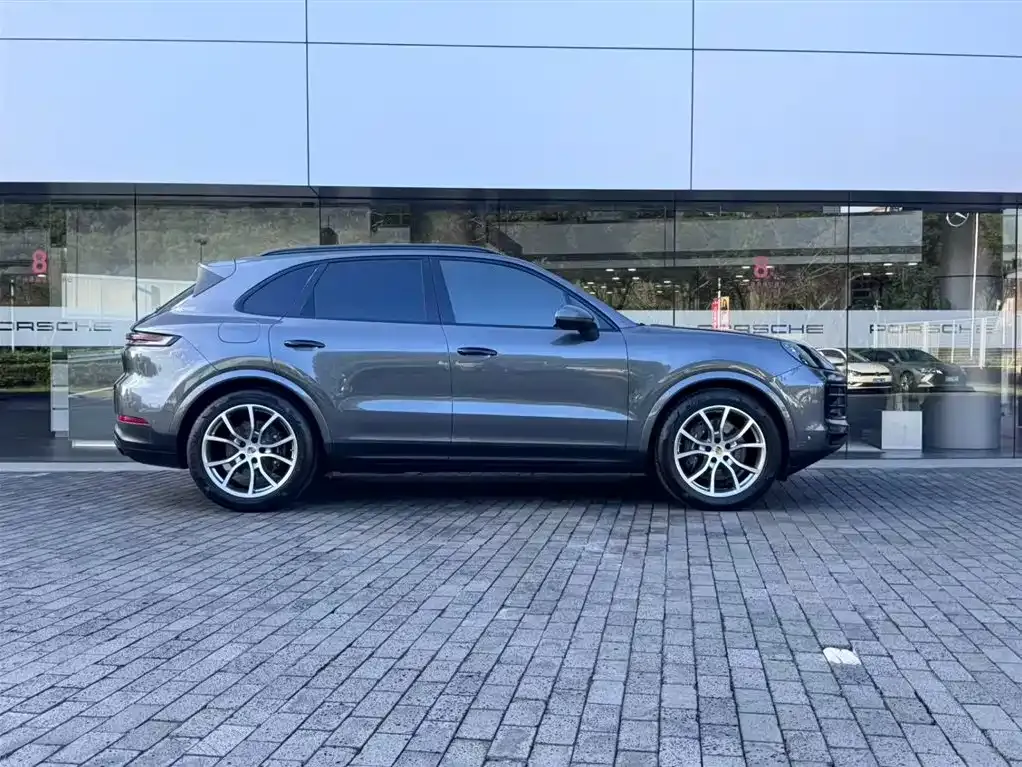Porsche Cayenne — фото 3