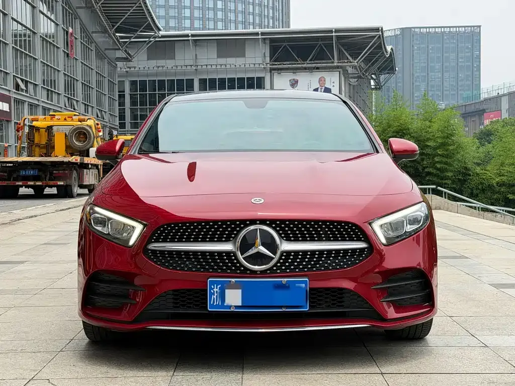 Mercedes-Benz A-Class — фото 10